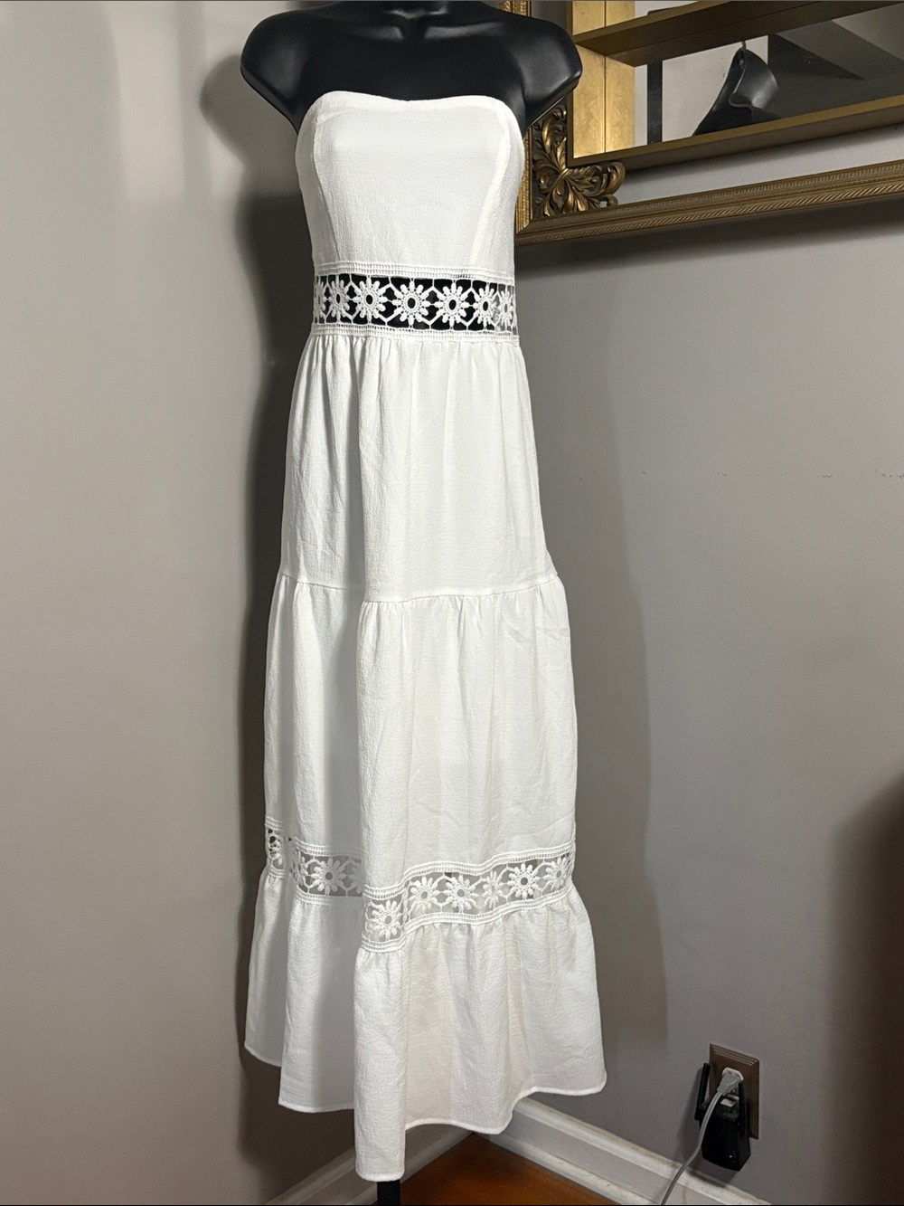 Large Breezaya Guipure Lace Insert Ruffle Hem Tube Dress White Maxi